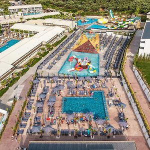 Caretta Paradise Hotel&Waterpark